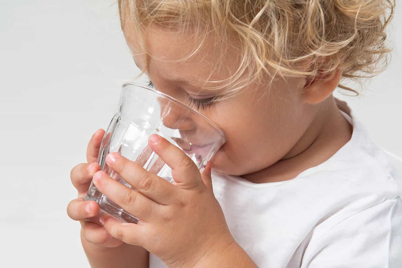 How Much Water Should a Toddler Drink?